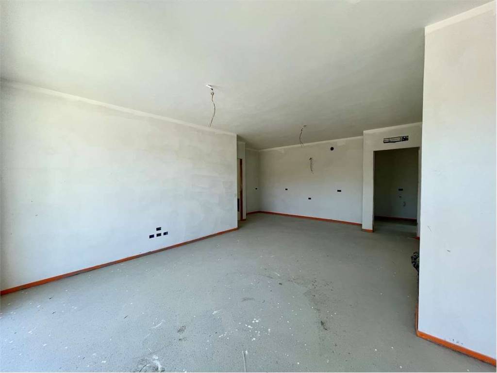 appartamento in vendita a Castelnuovo del Garda in zona Sandrà