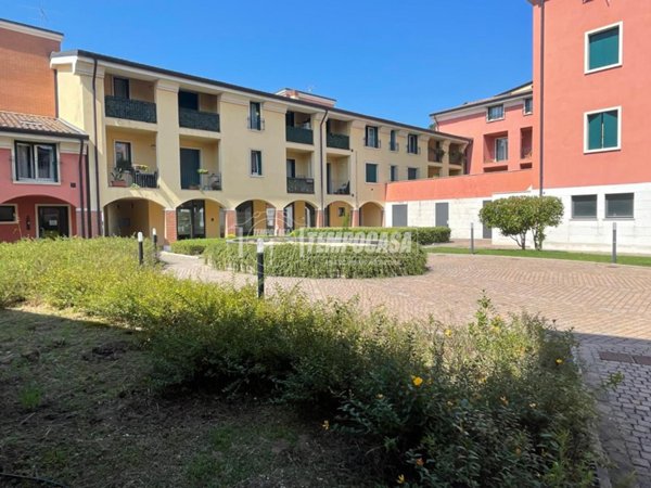 appartamento in vendita a Cavaion Veronese
