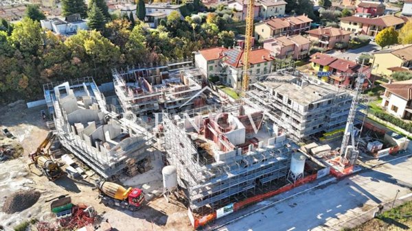 appartamento in vendita a Cavaion Veronese