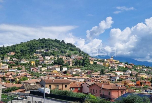 casa indipendente in vendita a Cavaion Veronese