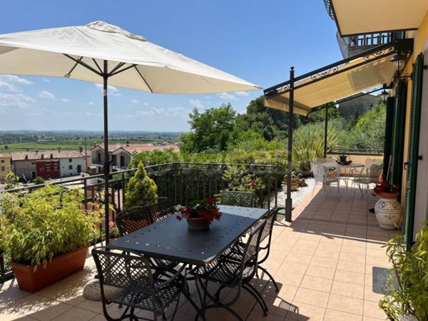casa indipendente in vendita a Cavaion Veronese