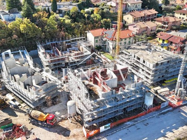 appartamento in vendita a Cavaion Veronese