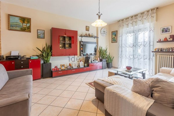 appartamento in vendita a Cavaion Veronese