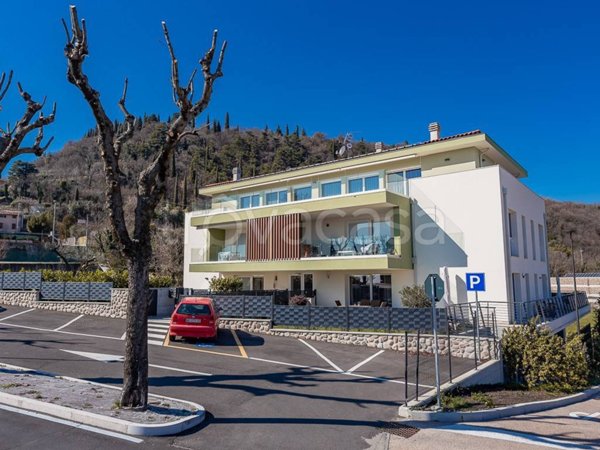 appartamento in vendita a Cavaion Veronese