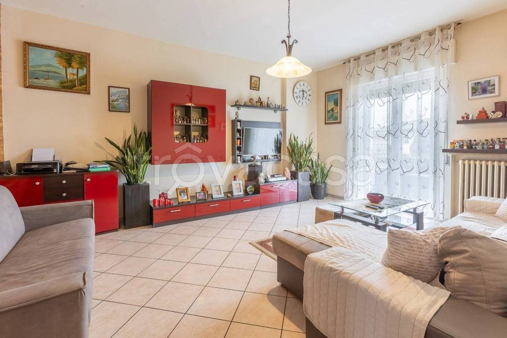 appartamento in vendita a Cavaion Veronese