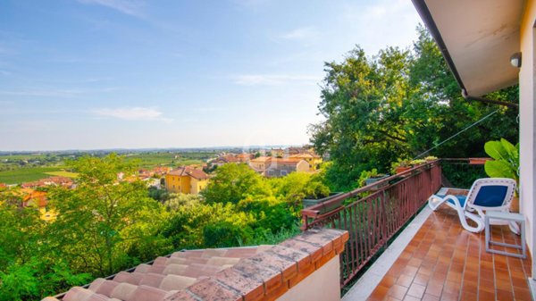 casa indipendente in vendita a Cavaion Veronese
