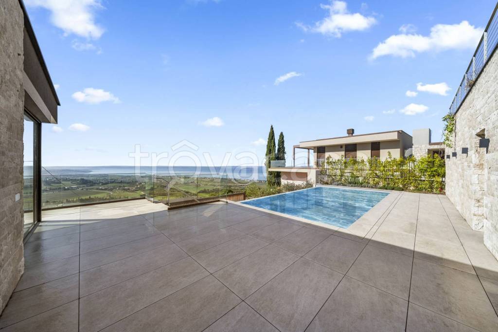 casa indipendente in vendita a Cavaion Veronese