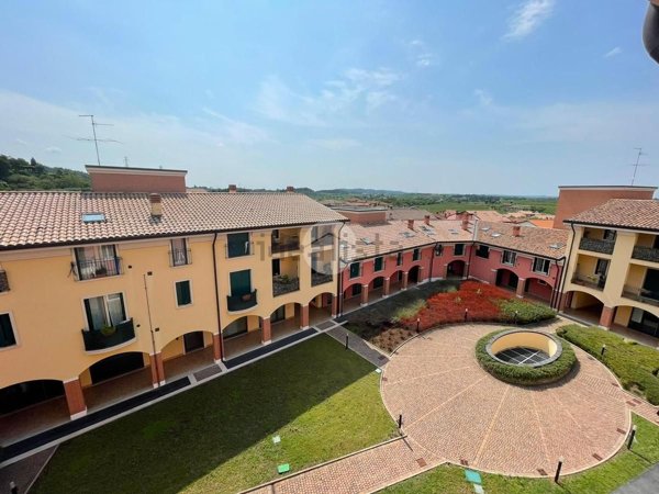 appartamento in vendita a Cavaion Veronese
