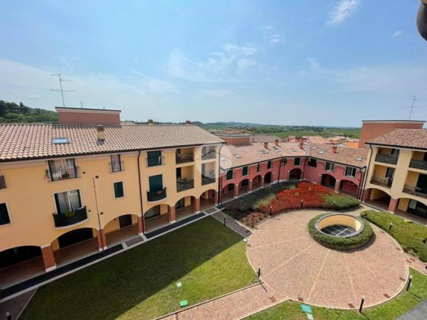 appartamento in vendita a Cavaion Veronese