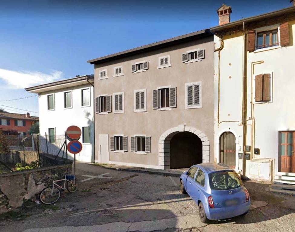 appartamento in vendita a Cavaion Veronese in zona Sega