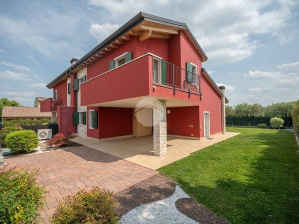 casa indipendente in vendita a Cavaion Veronese