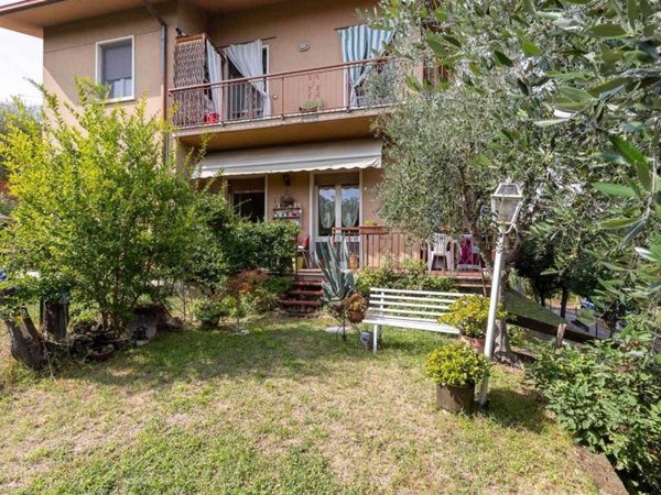 appartamento in vendita a Cavaion Veronese