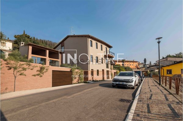 casale in vendita a Cavaion Veronese