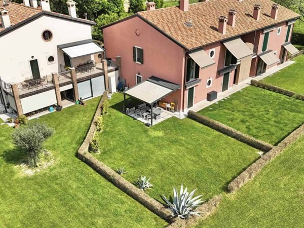 appartamento in vendita a Cavaion Veronese