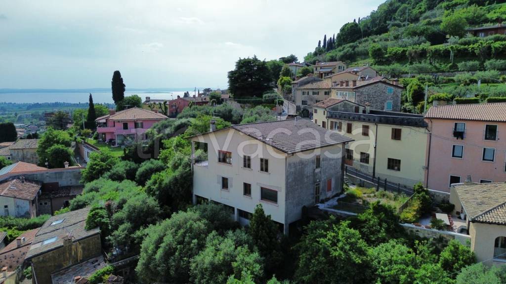 casa indipendente in vendita a Cavaion Veronese