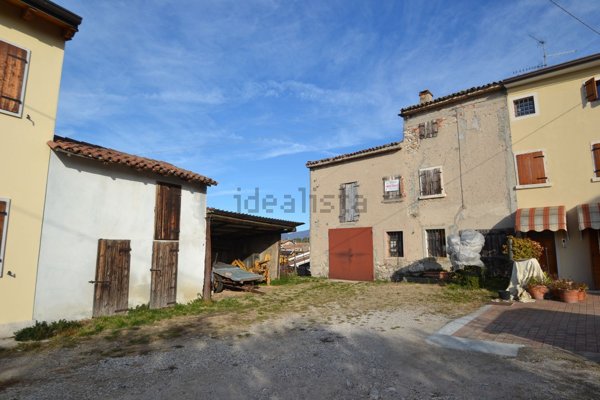 casale in vendita a Cavaion Veronese