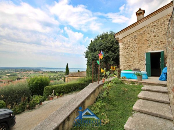 casa indipendente in vendita a Cavaion Veronese