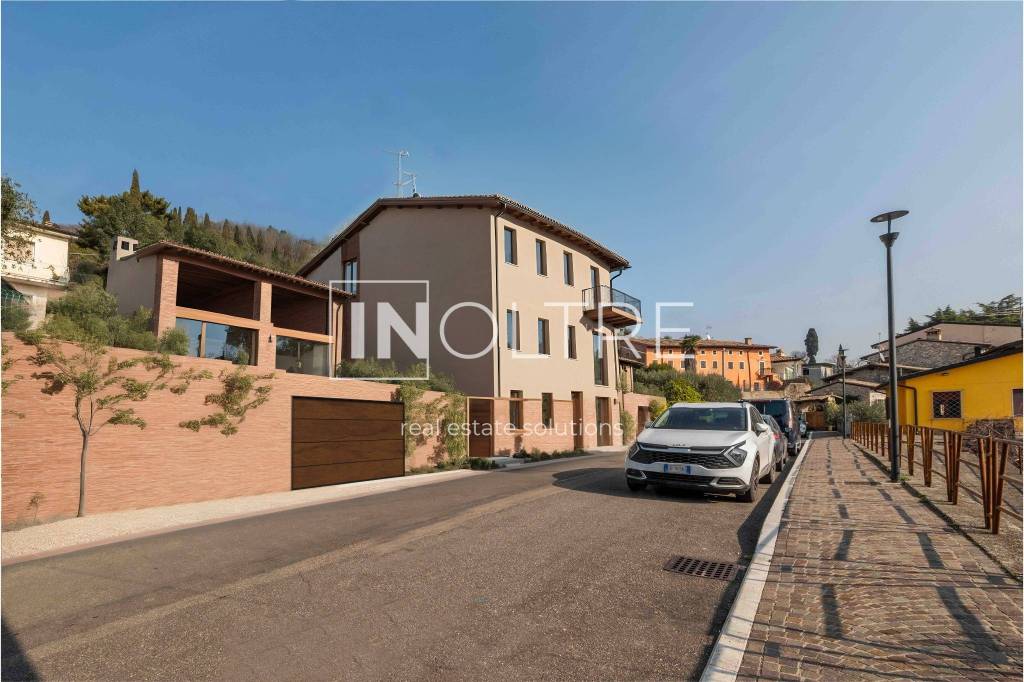 casa indipendente in vendita a Cavaion Veronese