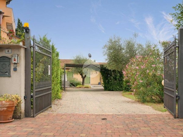 casa indipendente in vendita a Cavaion Veronese