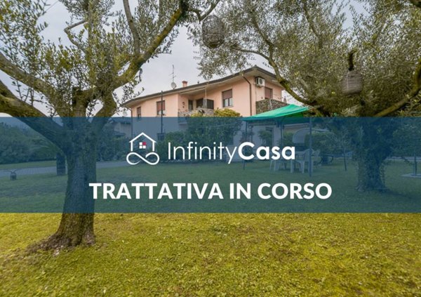 casa indipendente in vendita a Cavaion Veronese in zona Sega