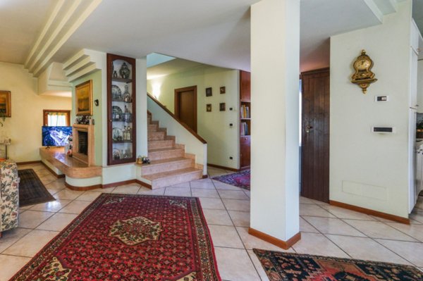 casa indipendente in vendita a Cavaion Veronese