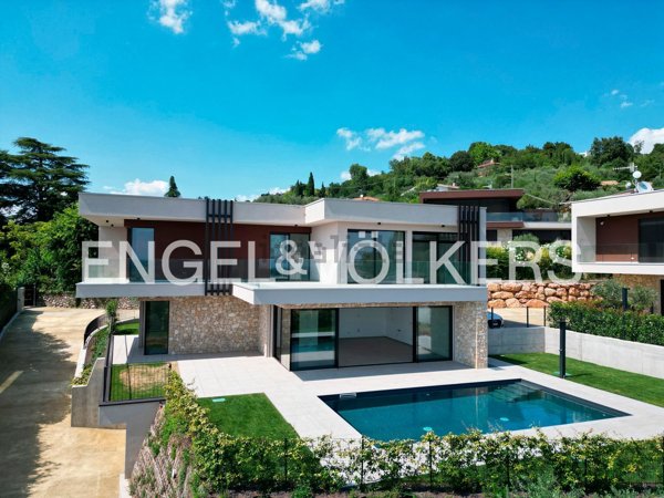 casa indipendente in vendita a Cavaion Veronese