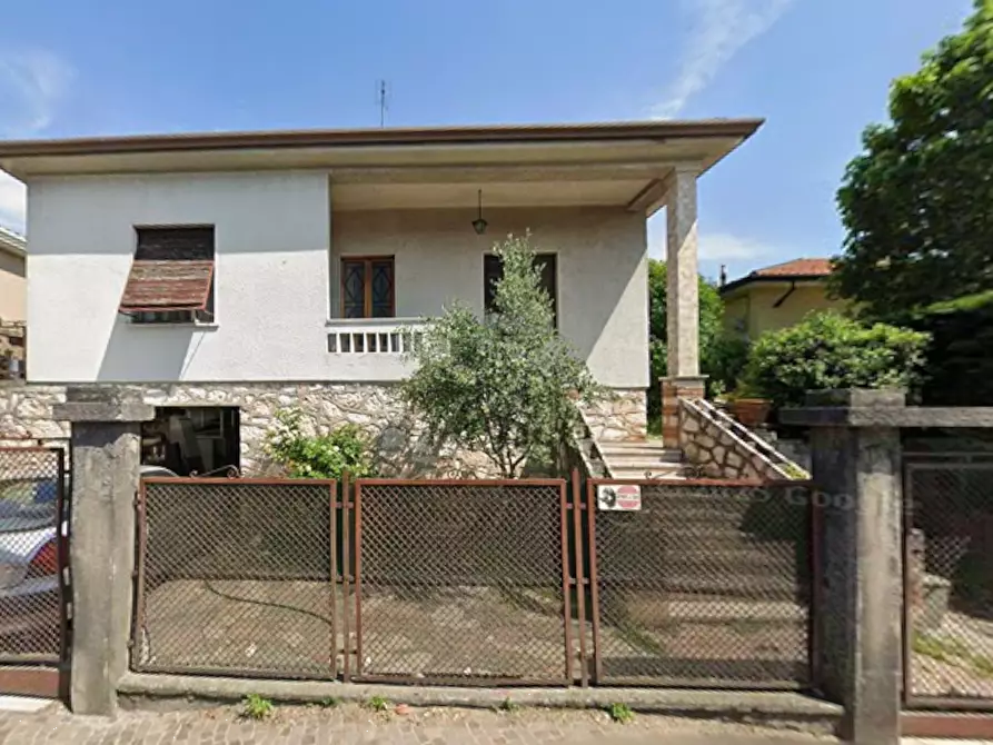 casa indipendente in vendita a Cavaion Veronese