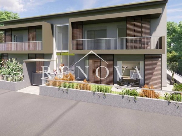 appartamento in vendita a Cavaion Veronese in zona Sega