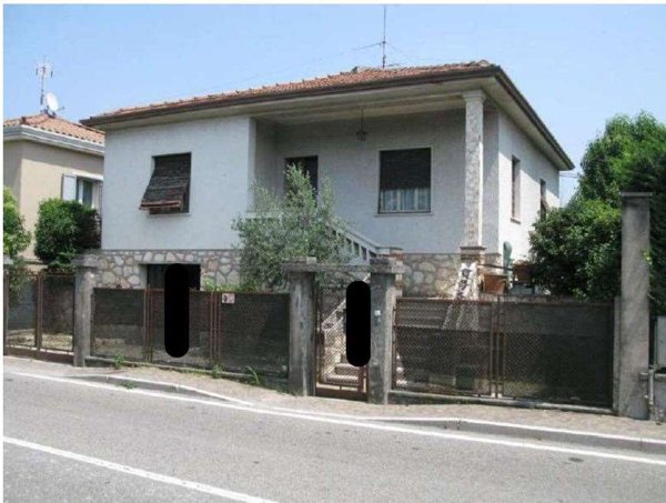 casa indipendente in vendita a Cavaion Veronese