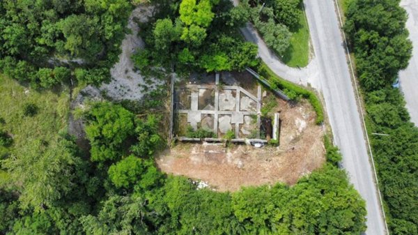 terreno agricolo in vendita a Cavaion Veronese in zona Sega