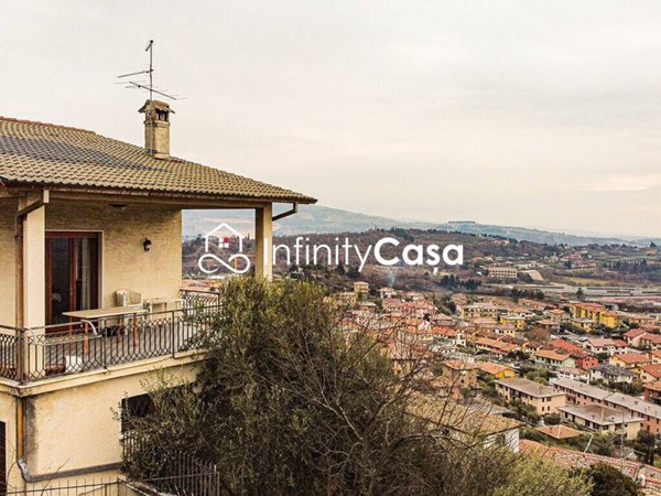 casa indipendente in vendita a Cavaion Veronese