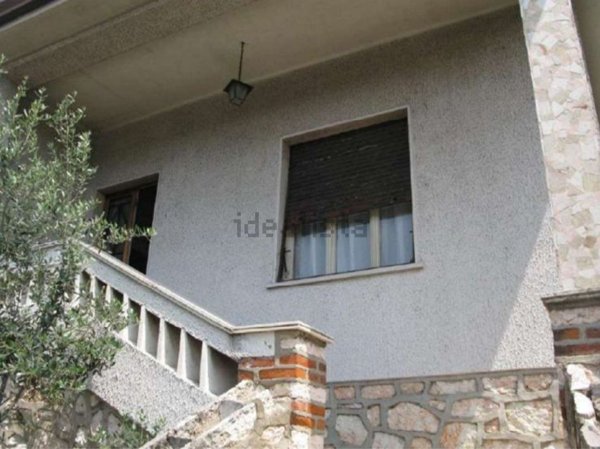 appartamento in vendita a Cavaion Veronese