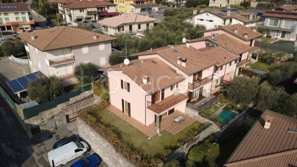 casa indipendente in vendita a Cavaion Veronese