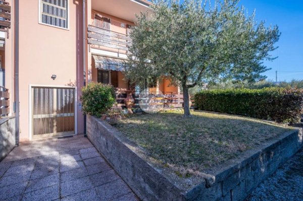 appartamento in vendita a Cavaion Veronese