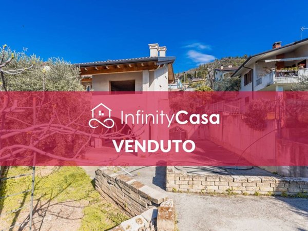 casa indipendente in vendita a Cavaion Veronese
