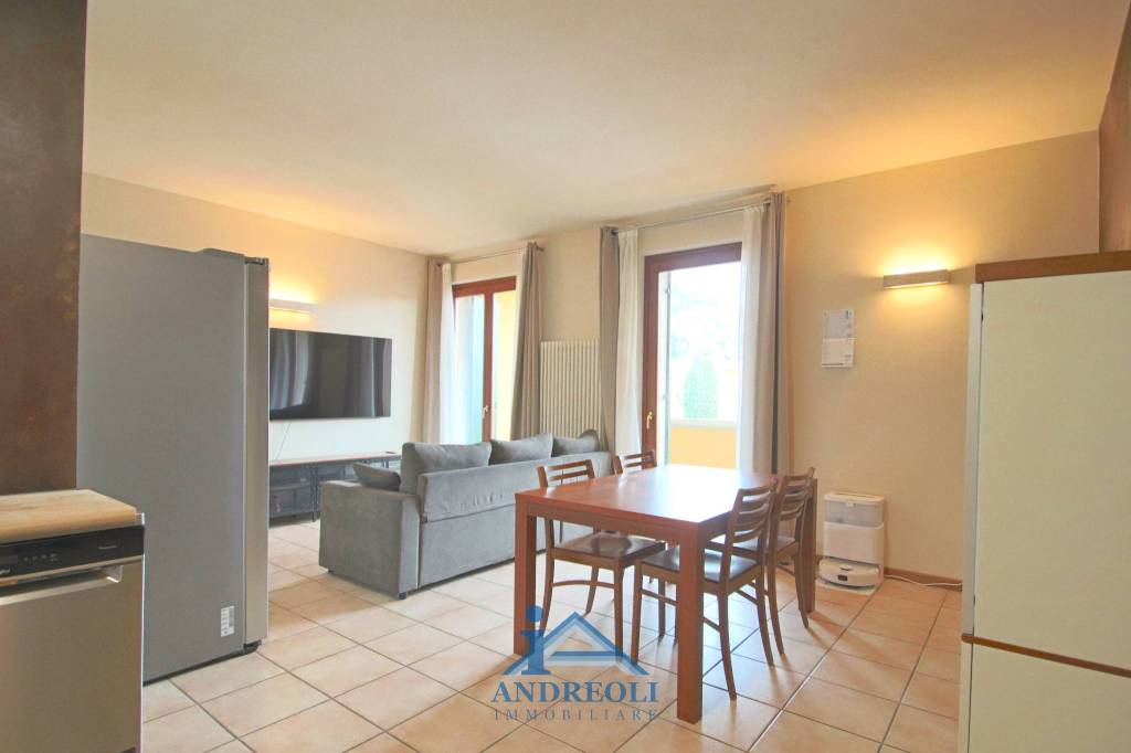 appartamento in vendita a Cavaion Veronese