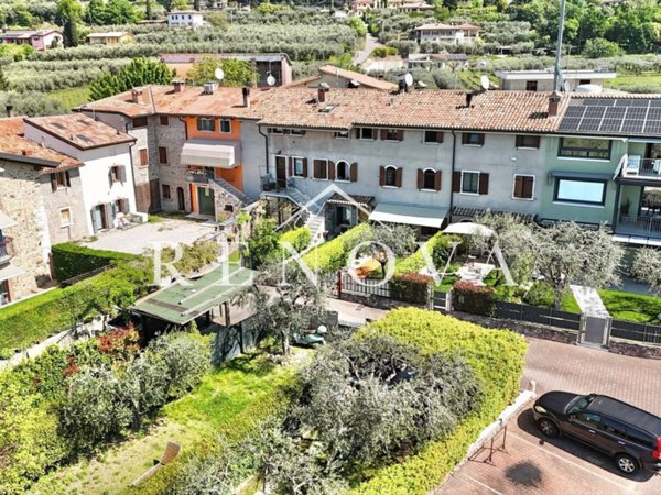 casa indipendente in vendita a Cavaion Veronese