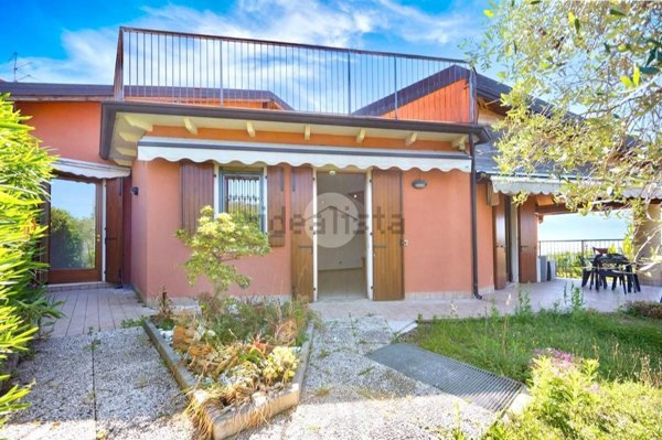 appartamento in vendita a Cavaion Veronese