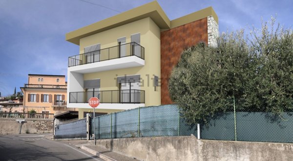 casa indipendente in vendita a Cavaion Veronese