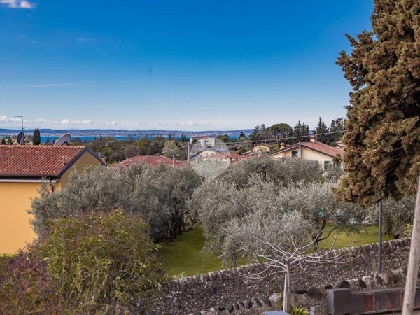 appartamento in vendita a Cavaion Veronese