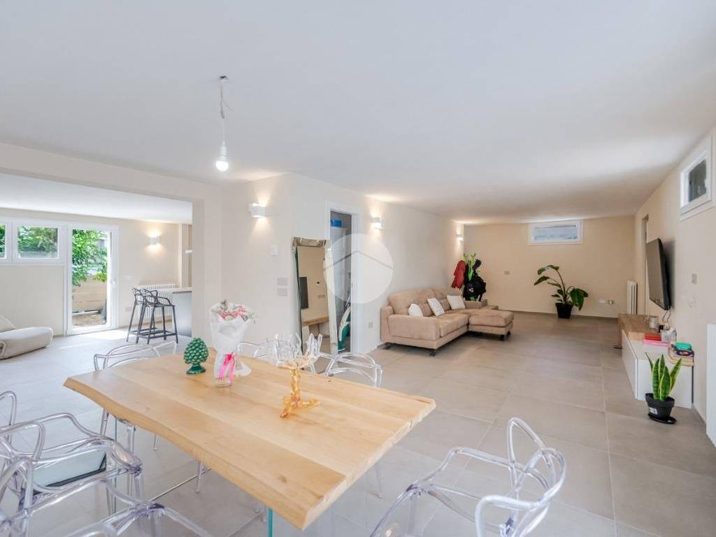 casa indipendente in vendita a Cavaion Veronese