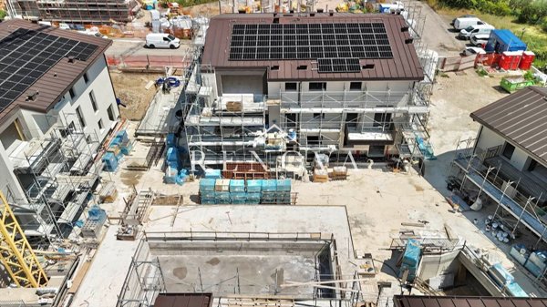appartamento in vendita a Cavaion Veronese