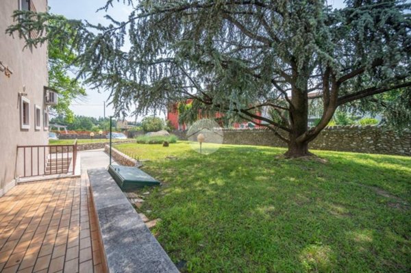appartamento in vendita a Cavaion Veronese in zona Sega