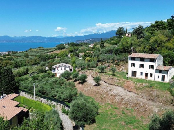 casa indipendente in vendita a Cavaion Veronese