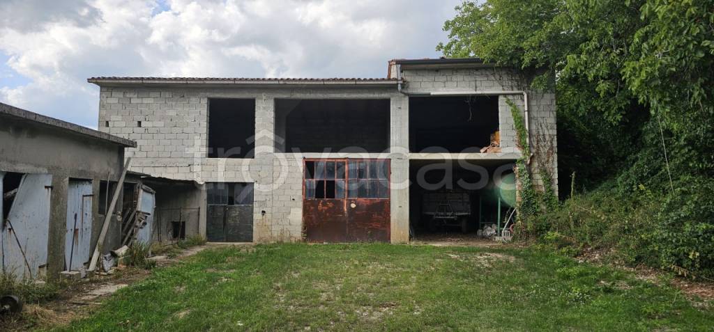 appartamento in vendita a Cazzano di Tramigna