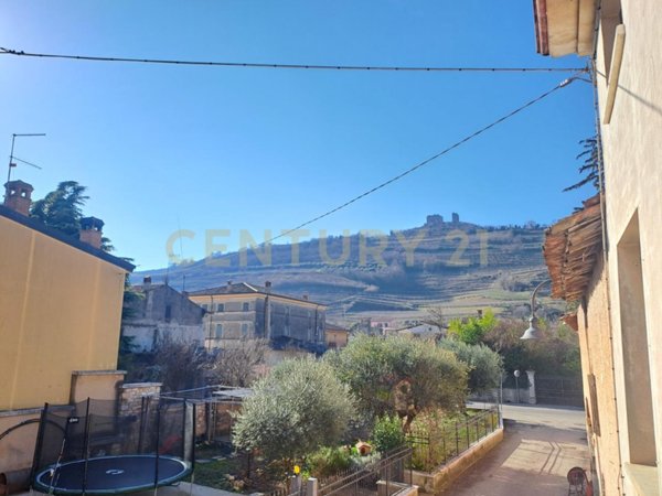 casa indipendente in vendita a Cazzano di Tramigna