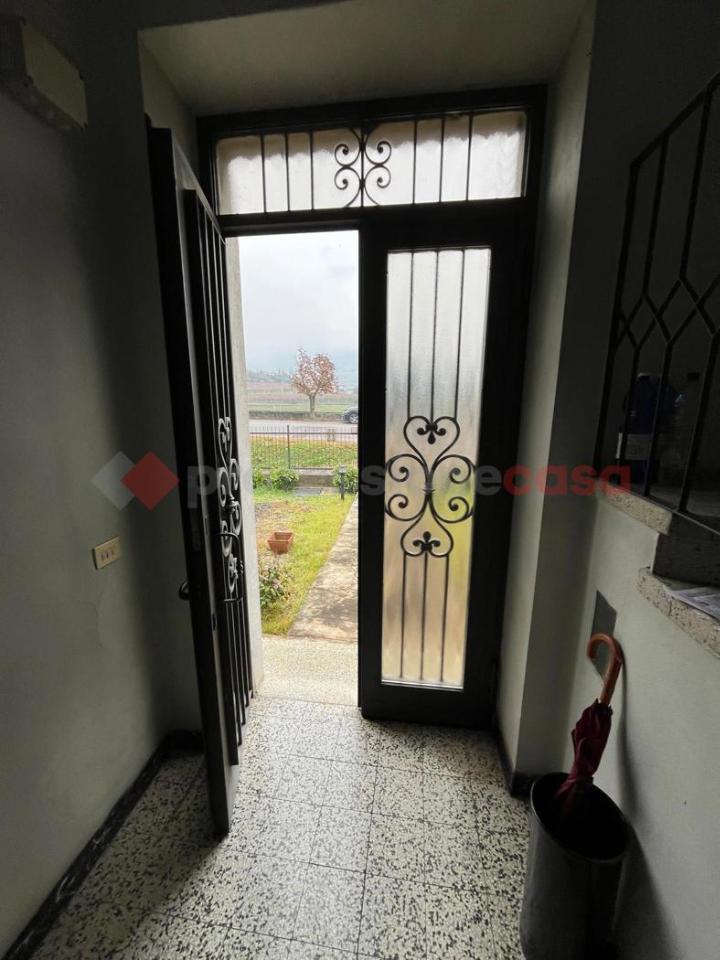 casa indipendente in vendita a Cazzano di Tramigna