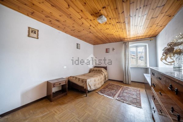 casale in vendita a Cazzano di Tramigna