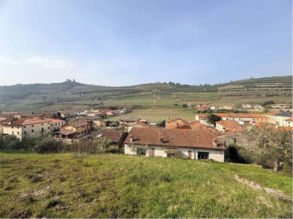 casa indipendente in vendita a Cazzano di Tramigna