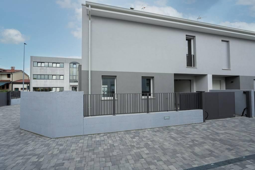 casa indipendente in vendita a Cerea